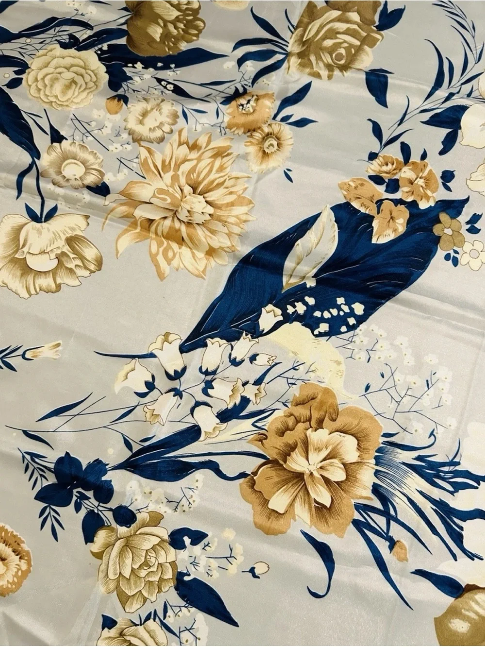 Vintage Blue & Gold Flowers Floral Silky 35
